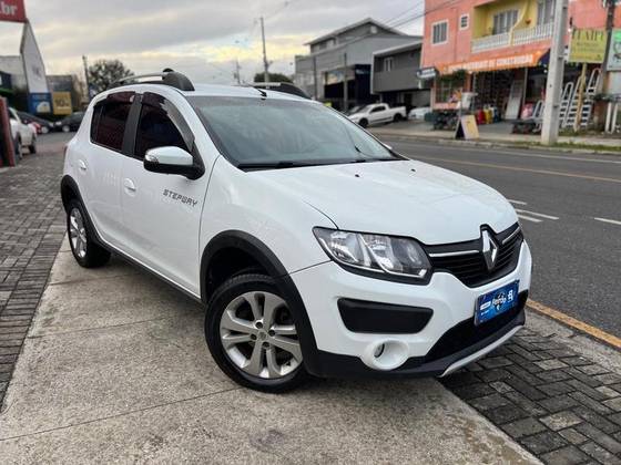 RENAULT SANDERO 1.6 STEPWAY 8V FLEX 4P MANUAL RENAULT SANDERO 1.6 STEPWAY 8V FLEX 4P MANUAL